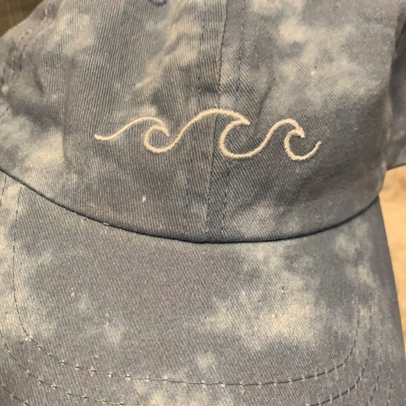 Blue revival ripple baseball hat, adjustable, new - Picture 5 of 6